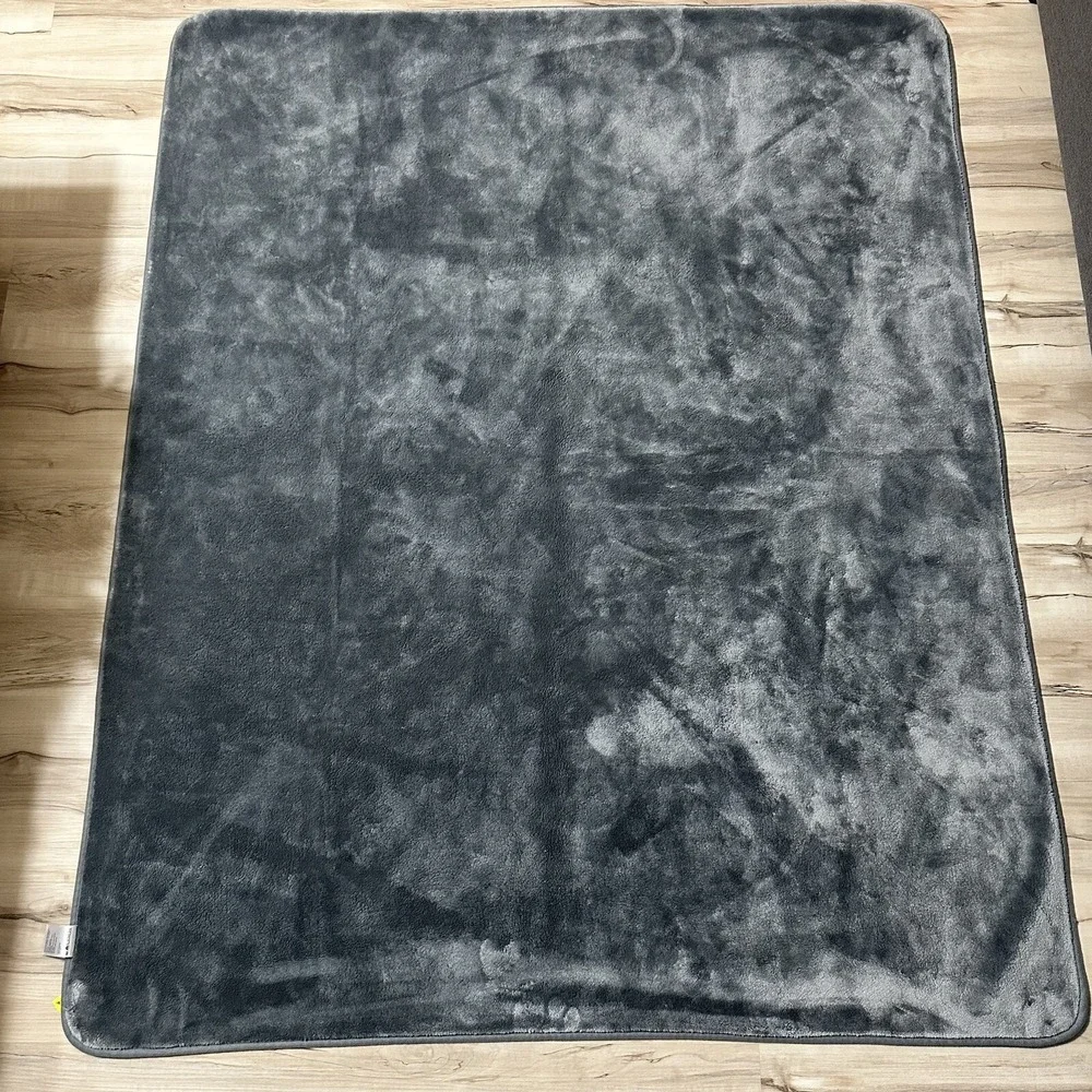 Miley‎ Cyrus Throw Blanket 58